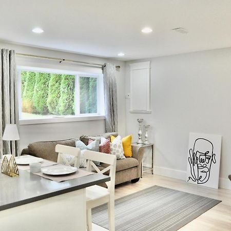 Stylish 1 Bedroom Suite In North Vancouver 10 Mins Ski Kültér fotó