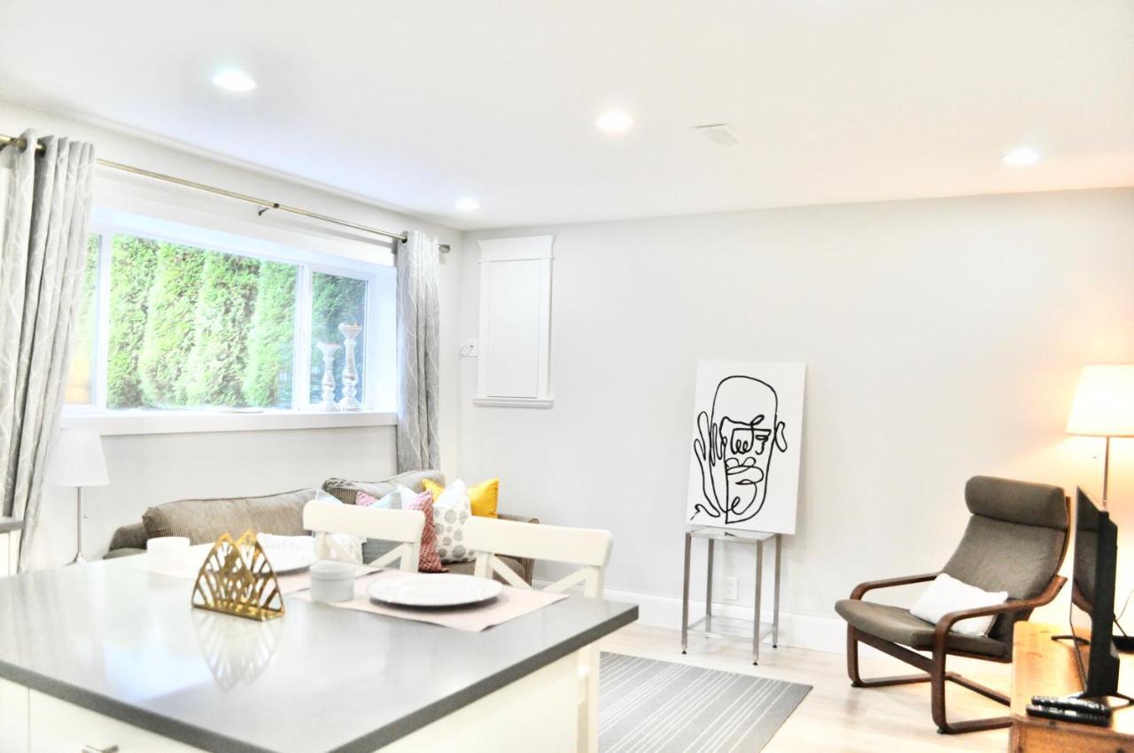 Stylish 1 Bedroom Suite In North Vancouver 10 Mins Ski Kültér fotó